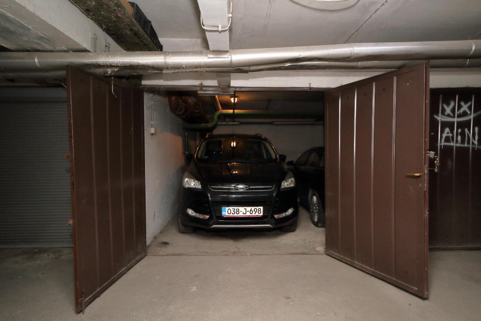 Appartement Franca A2-Parking Garage à SJJ Extérieur photo